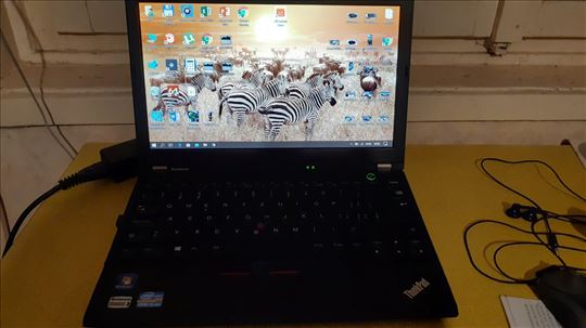 Laptop ThinkPad x230 