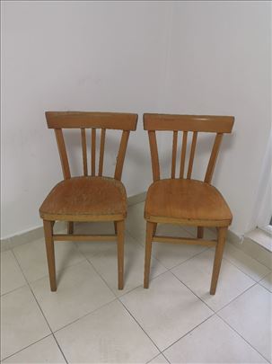 2 drvene stolice