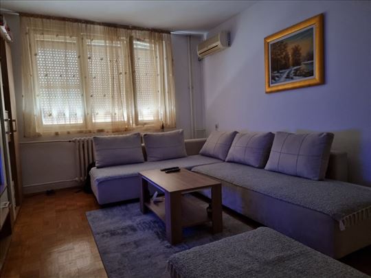 Detelinara, 47 m2,Dvosoban, Polunamešten