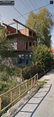 Kuća sa lokalima u Grejaču kod Aleksinca, 126 m2, 