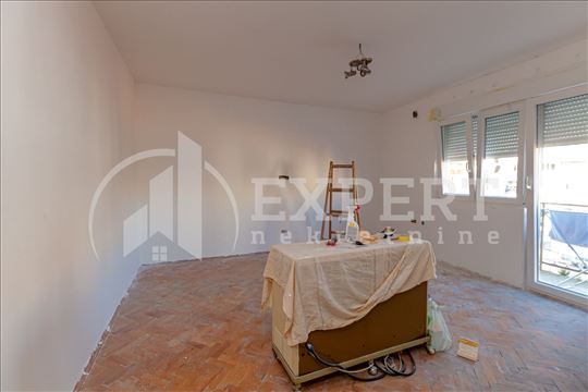 Kuća, Staro groblje, 2 etaže, Palilula