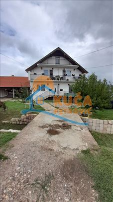 Lepa,kvalitetna  spratna  kuća  u  Belotincu, 230 