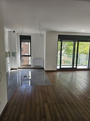 Vracar, Sazonova, 4.0, 97m2, novogradnja LUX
