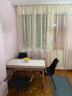 Lion, 46 kvadrata, 2 sobe