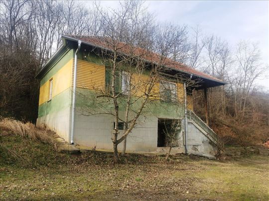 Seoska kuća na 9km od centra Jagodine