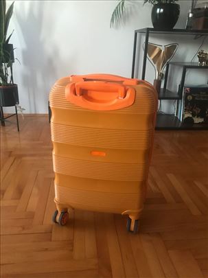 Narandzasti kofer Albatros kao nov