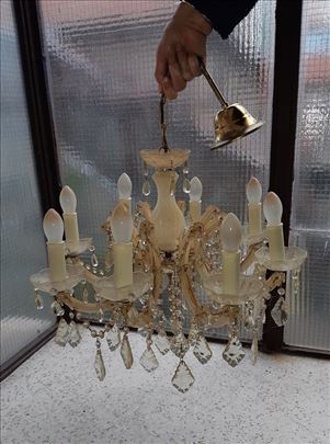 Starinski luster od kristala