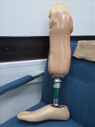 Potkolena proteza za nogu