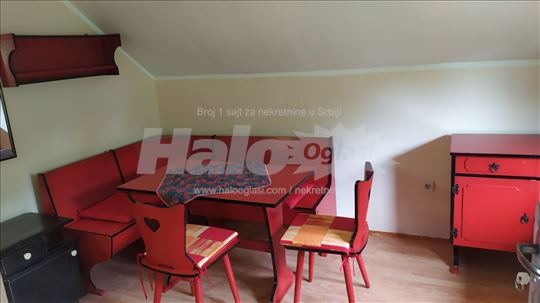 Stan 40m2 uračunati svi računi