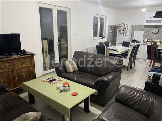 Surcin, Becmen, Novogradnja,Kuca  200m2, 2 stamben