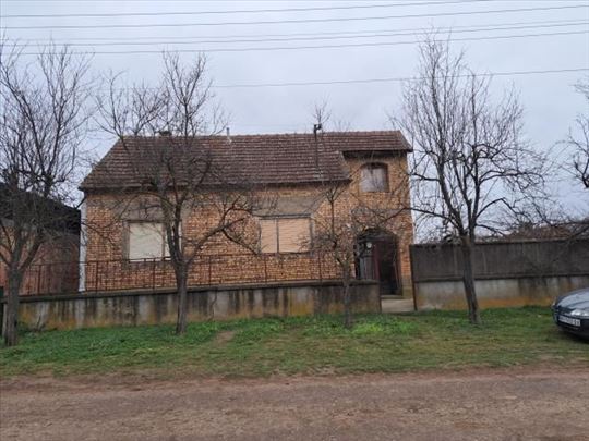 Prodaja, kuća 98m2, plac 1158m2, Stejanovci, Ruma