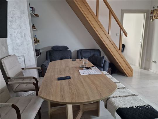 Lekino brdo stan kući zasebnoj duplex 2,5