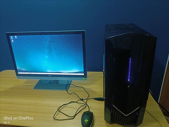 Računar 12gb ram, Nvidia GTX 970 sa monitorom