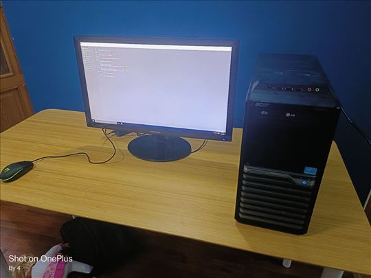 Računar i5, 16gb ram sa monitorom