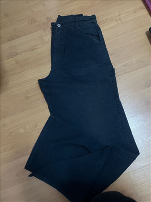 Kao nove muške farmerke 42 broj