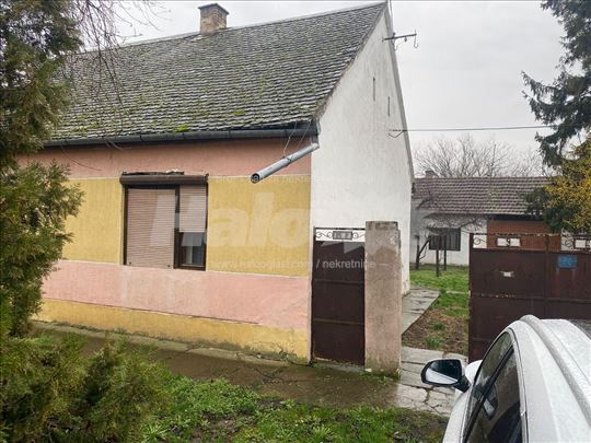 Kuća na prodaju, Kljajićevo 
