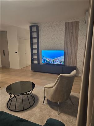 BW Simfonia 2 Lux stan za izdavanje