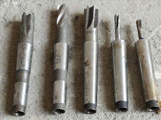 Glodalo sa MK1 morze konusnim prihvatom na šraf