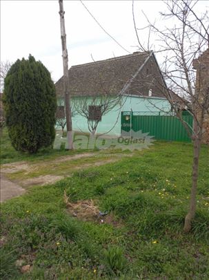 Prodaje se kuća u selu Dolovu kod Pančeva