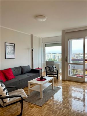 Blok 23, renoviran, funkcionalan, ID 22061