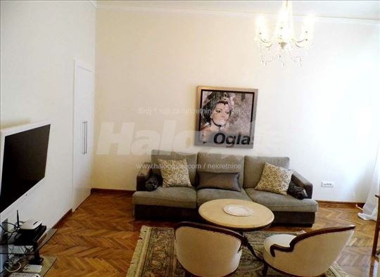 Izdajem namešten stan, centar, Andrićev venac