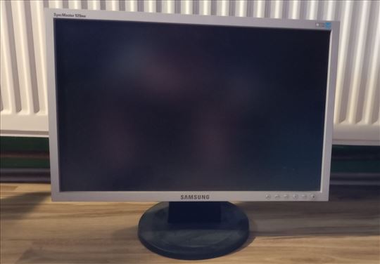 Samsung monitor 18 inch