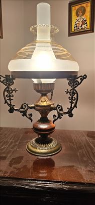 Stilska lampa, besplatna dostava u sirem centru Bg