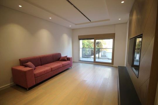 Lux, moderno opremljen stan, garaža, ID 6400