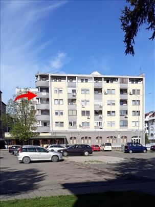 Stan u centru Banja Koviljaca