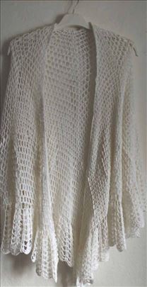 Heklani beli šal ogrtač pončo