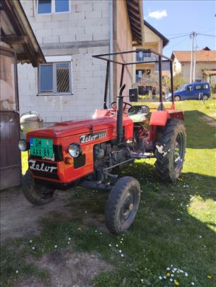Traktor Zetor 3511
