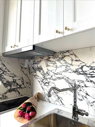 LUX CENTAR salonac u francuskom stilu, renovirano