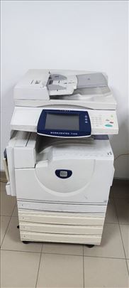 Xerox stampac u boji