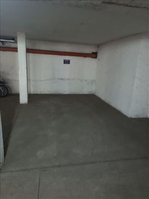 Prodaja, garaža, 18m2, Socijalno, Novi Sad