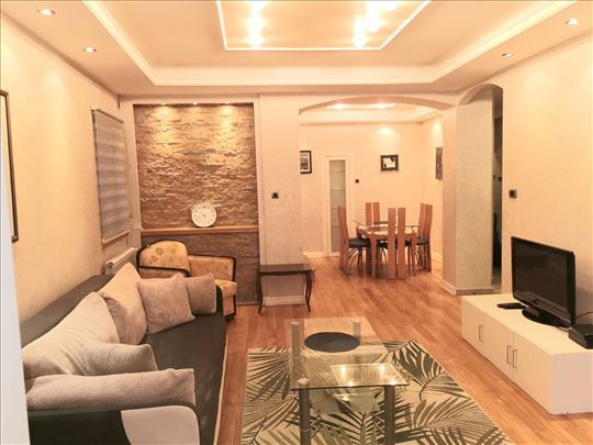 Centar - Kosovska 81,41kvm