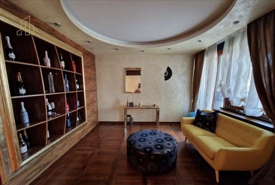 luxury 4-room apartment on Vračar