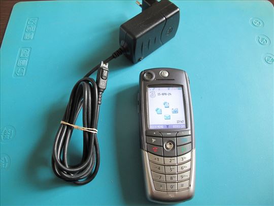 Motorola A835 - jedan od legendarnih mobilnih tel.
