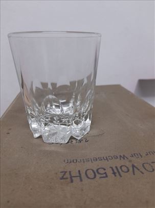 10  kristalnih čaša