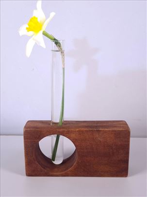 Unikatna drvena vaza sa epruveticom
