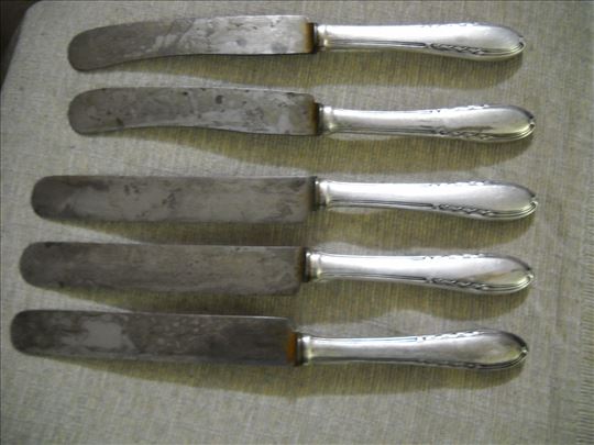5 kolekcionarskih noževa iz 1920