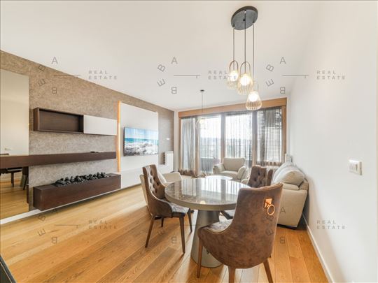 Luxurious 3BED - pool - gym - SKYLINE