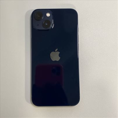 iPhone 13 Crni kao nov 100% Helti