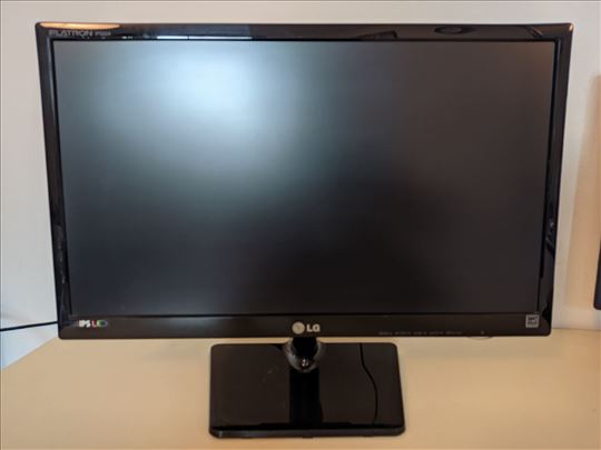 22'' LG Flatron IPS224 IPS LED full HD monitor