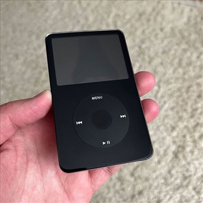 APPLE iPod Classic 30GB  5th Generation