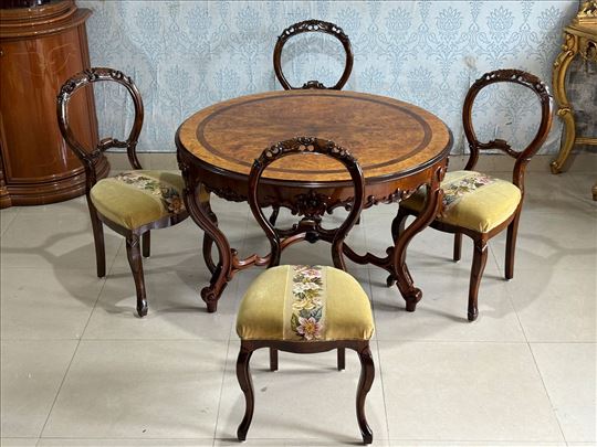 Antikvarni sto i 4 stolice