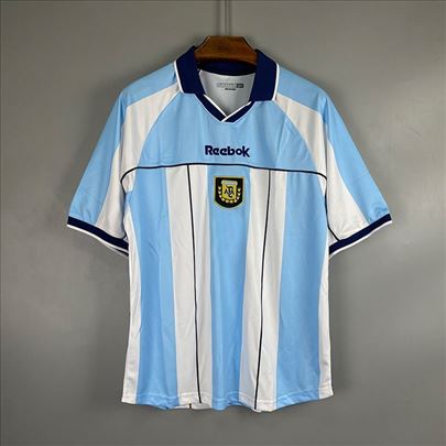Argentina 2001 domaći dres