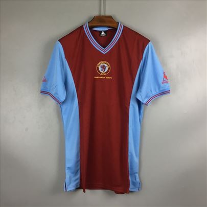 Aston Villa 1981/1982 domaći dres