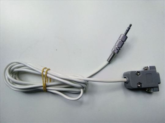 Kabel serijski RS232,  priključci DB9 ženski 9 pin