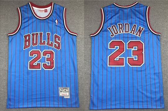 Michael Jordan - Chicago Bulls NBA dres #17