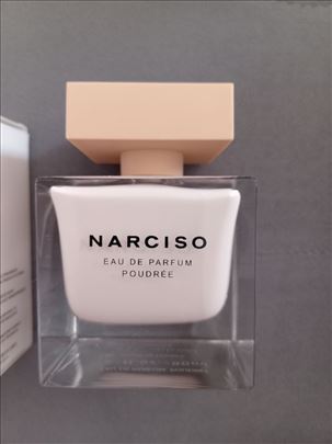 Narciso Eau de parfum poudree original tester 